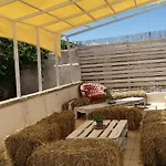 I Trulli Di Mani' Feriehus