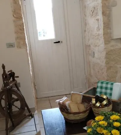 I Trulli Di Mani' Дом отдыха Masseria Orimini